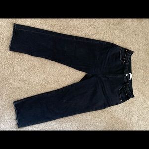 Abercrombie Women’s Size 31  
Ultra High Rise Ankle Straight Jeans